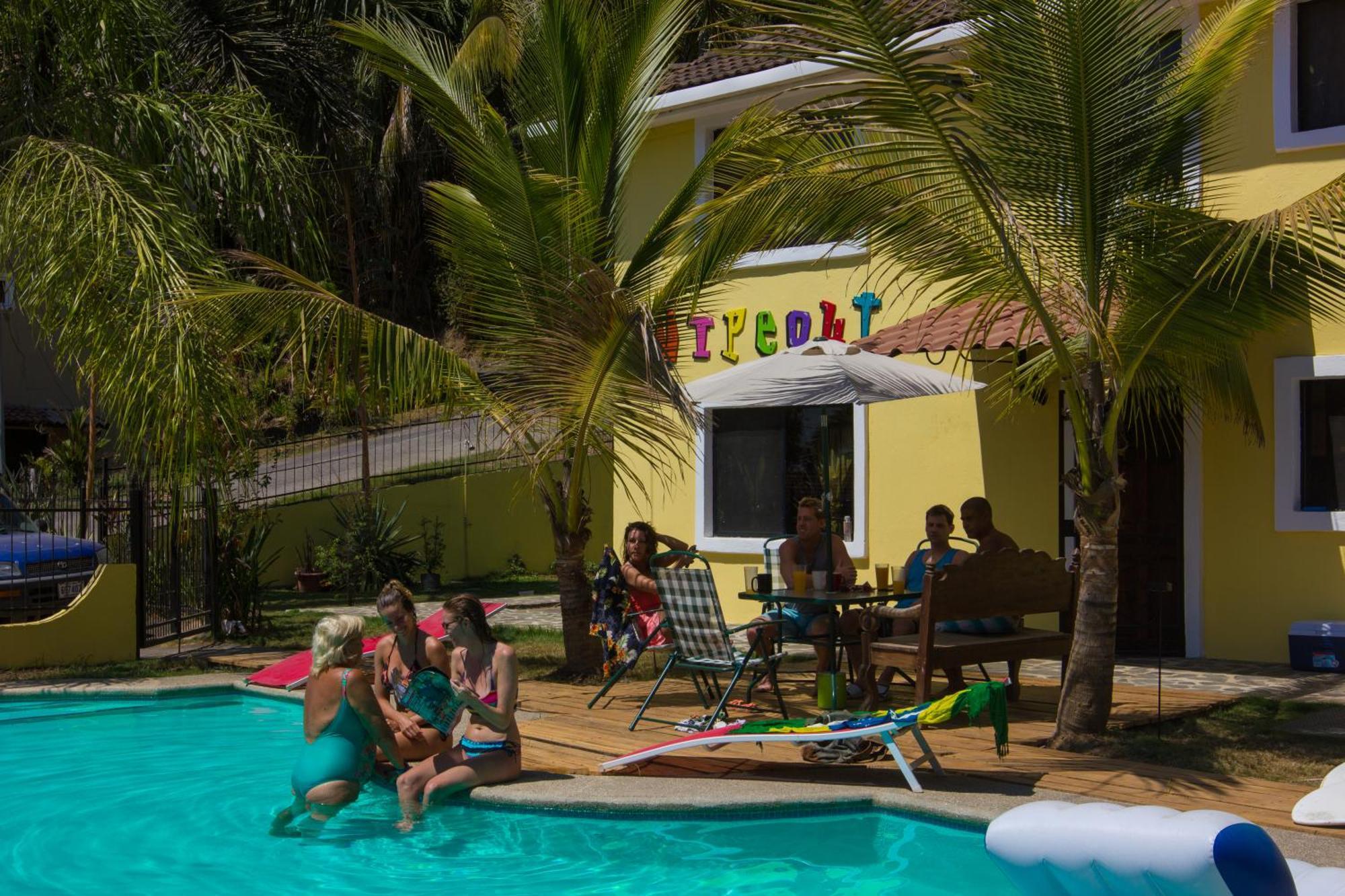 Wipeout Hostel Jacó Exteriér fotografie
