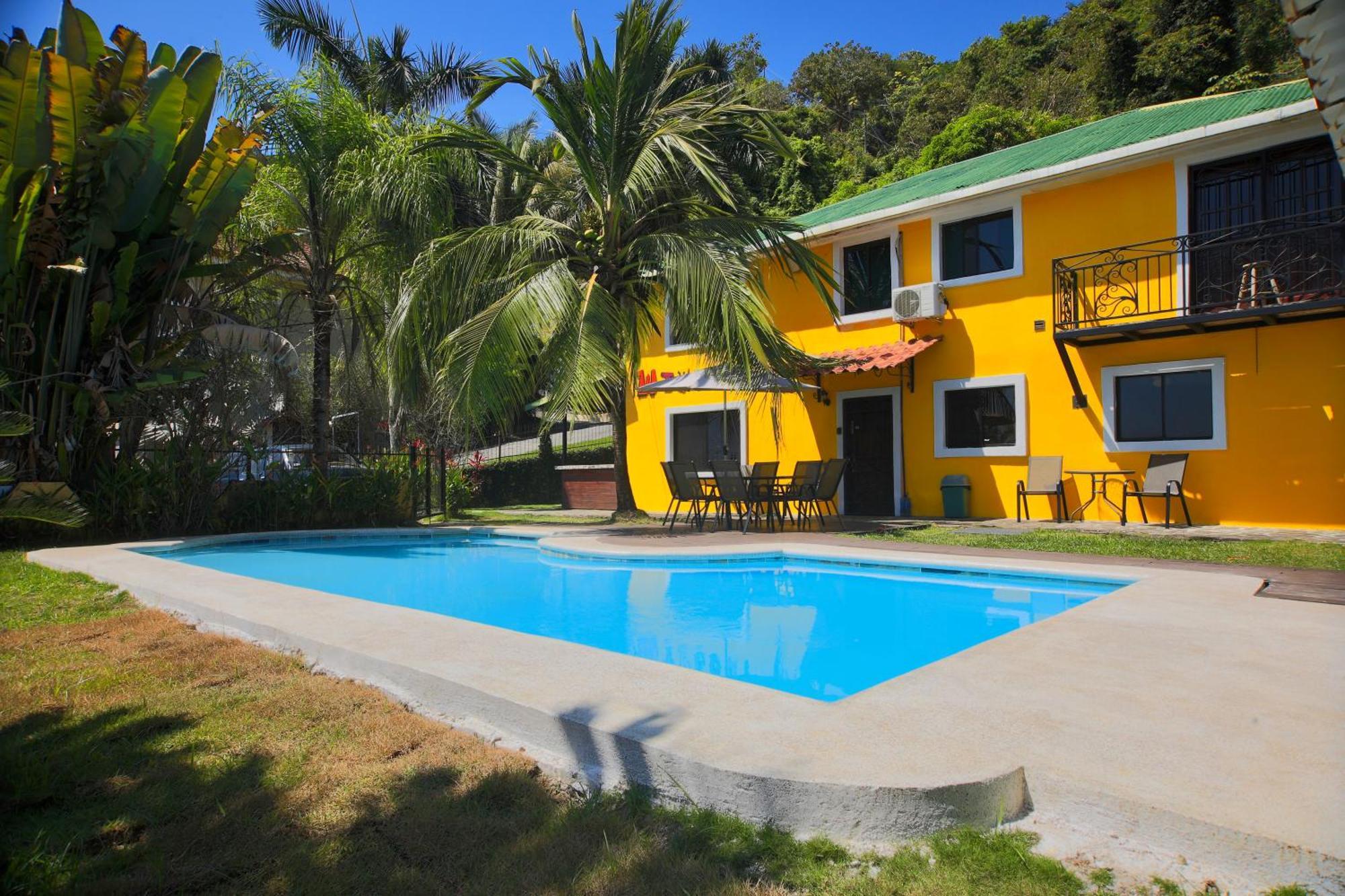 Wipeout Hostel Jacó Exteriér fotografie