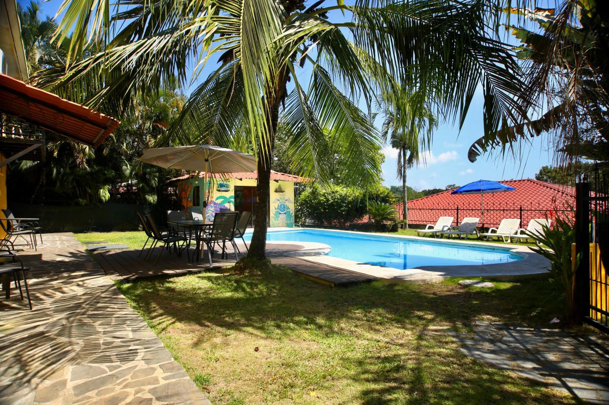 Wipeout Hostel Jacó Exteriér fotografie